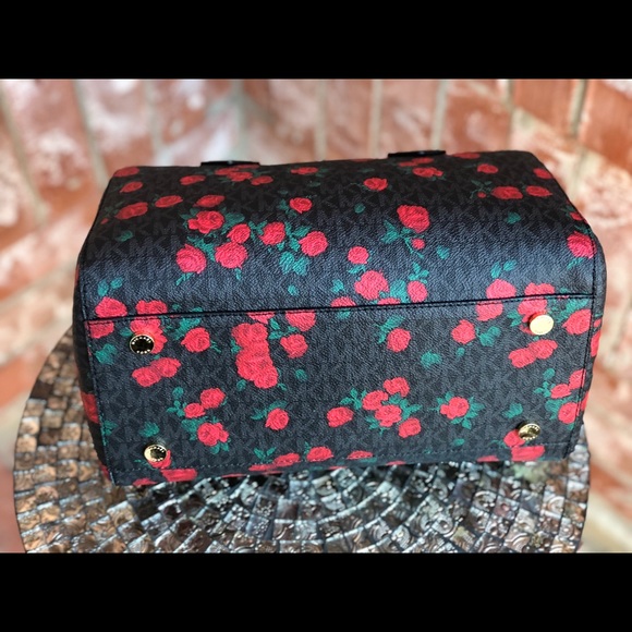 Michael kors Hayes LG duffel bag with wallet set - Picture 5 of 8